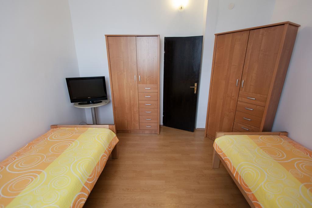 Apartment Licka Vodenica Josipdol Habitación foto