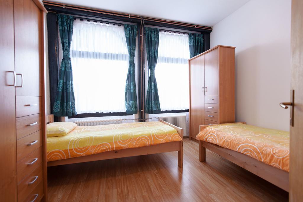 Apartment Licka Vodenica Josipdol Habitación foto